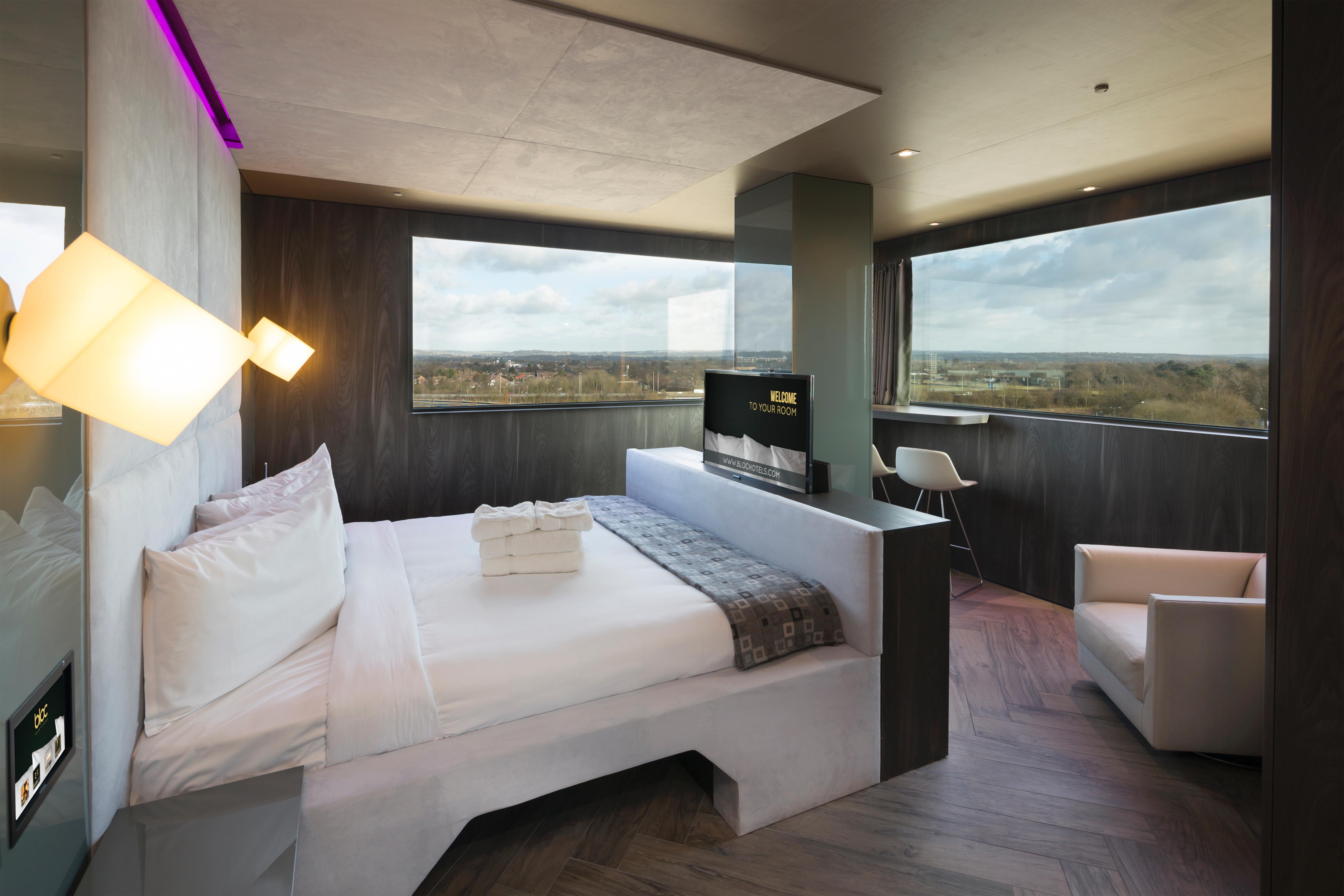 Bloc London Gatwick Airport Hotel