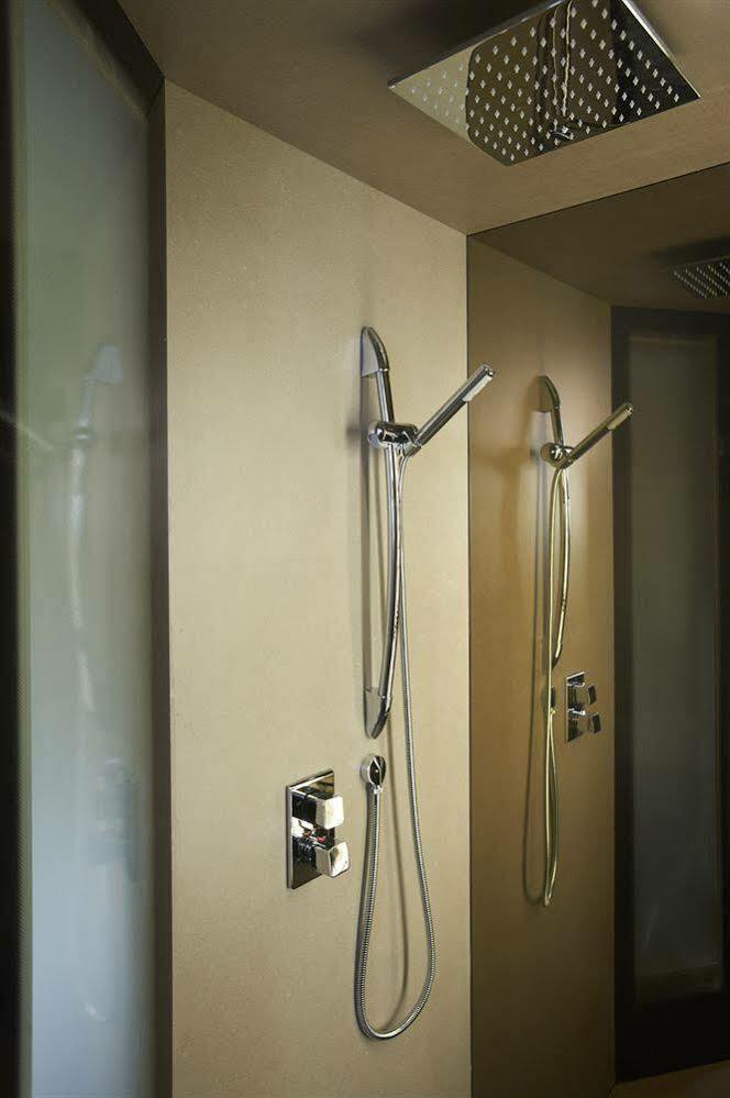 Bloc London Gatwick Airport Hotel